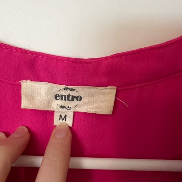 Hot Pink Entro Blouse with Lace Sleeves - Picture 4 of 5